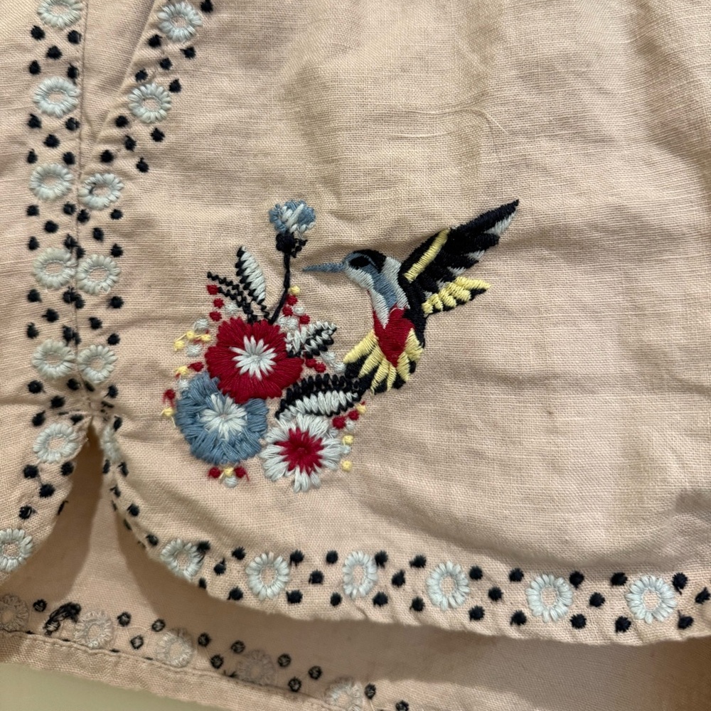 Blush Pink embroidered Loft shorts - Picture 4 of 4